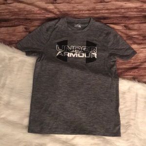 Men’s heat gear shirt